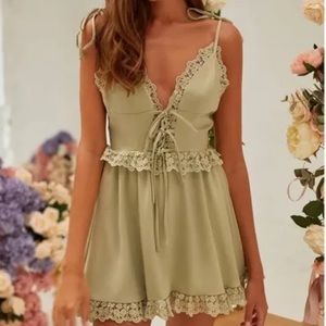 Alamour The Label Green Lace Trim Tie Detail Mini Dress Size L Large